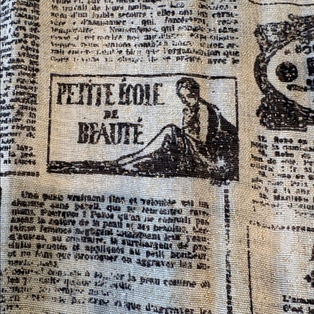 Vintage Newspaper Print Scarf - Picture 7 of 8